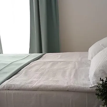 Milutinn-tresnja アパート ソコバニャ