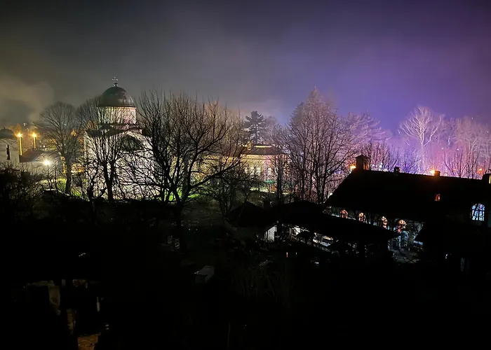 Milutinn-tresnja 아파트