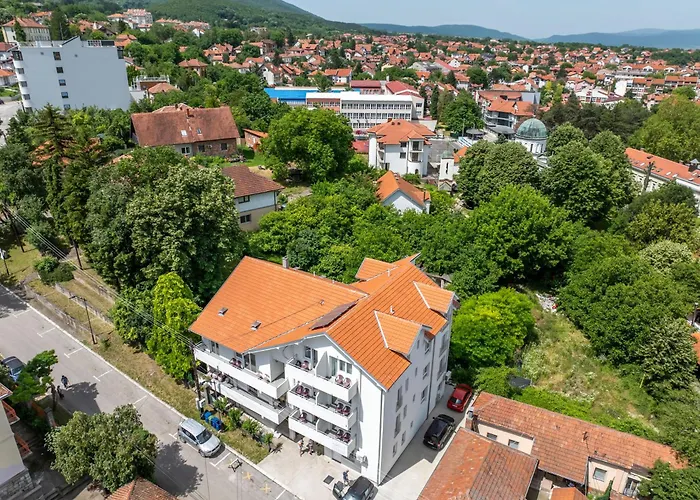 아파트 Milutinn-tresnja 소코 반자